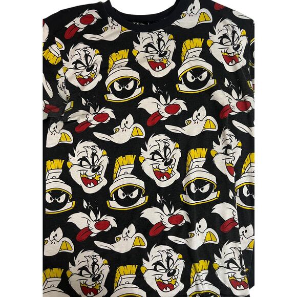 Looney Tunes All-Over Print Unisex T-Shirt Martian, Sylvester & Tweety - Large - Picture 9 of 13